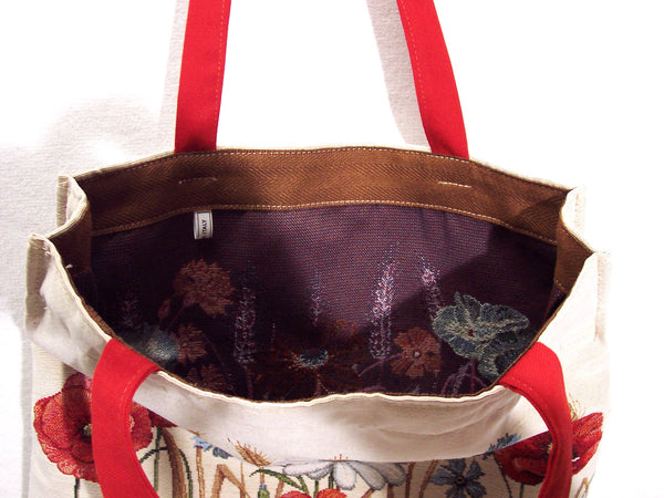 SHOPPER  POPPIES AND EAR OF CORN