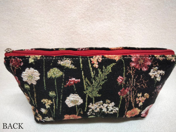 Purse wildflowers