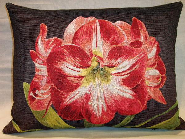 AMARILLIS DARK PILLOW