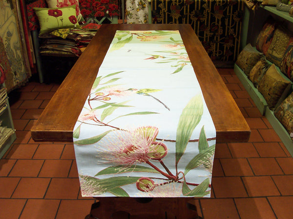 RUNNER  EUCALYPTUS  FLOWERS AND COLLIBRI' LIGHT BLUE