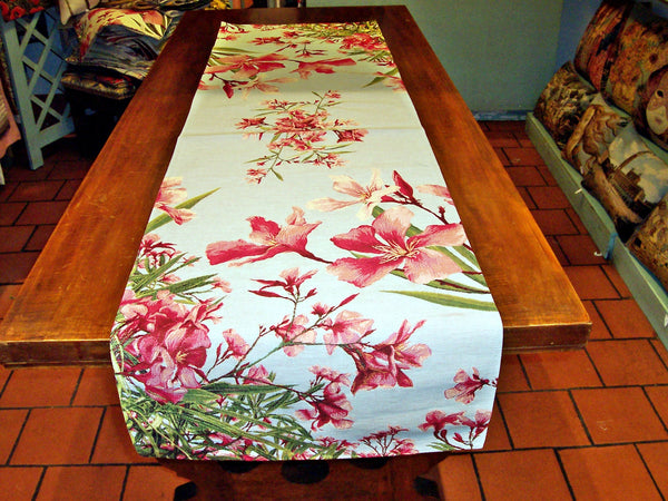 OLEANDER  BLUE BACKGROUND RUNNER