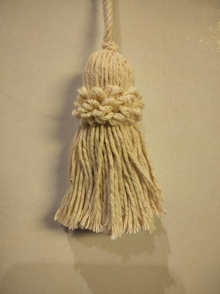 TASSELS NATURAL COTTTON